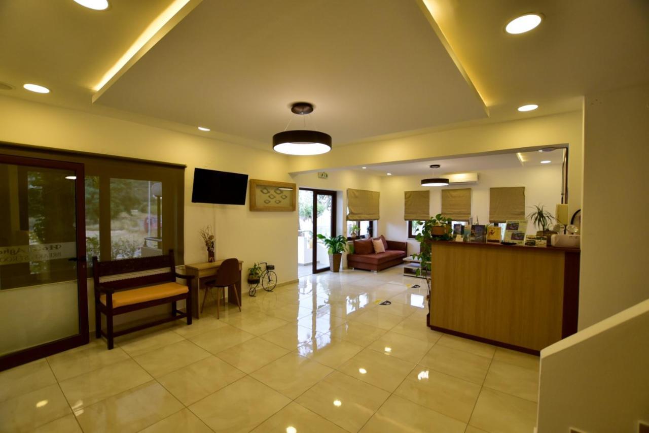 Hotel Aghas Paleochora Bagian luar foto