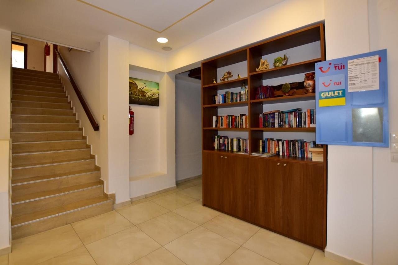 Hotel Aghas Paleochora Bagian luar foto