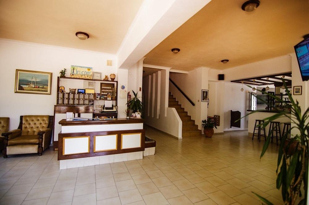 Hotel Aghas Paleochora Bagian luar foto