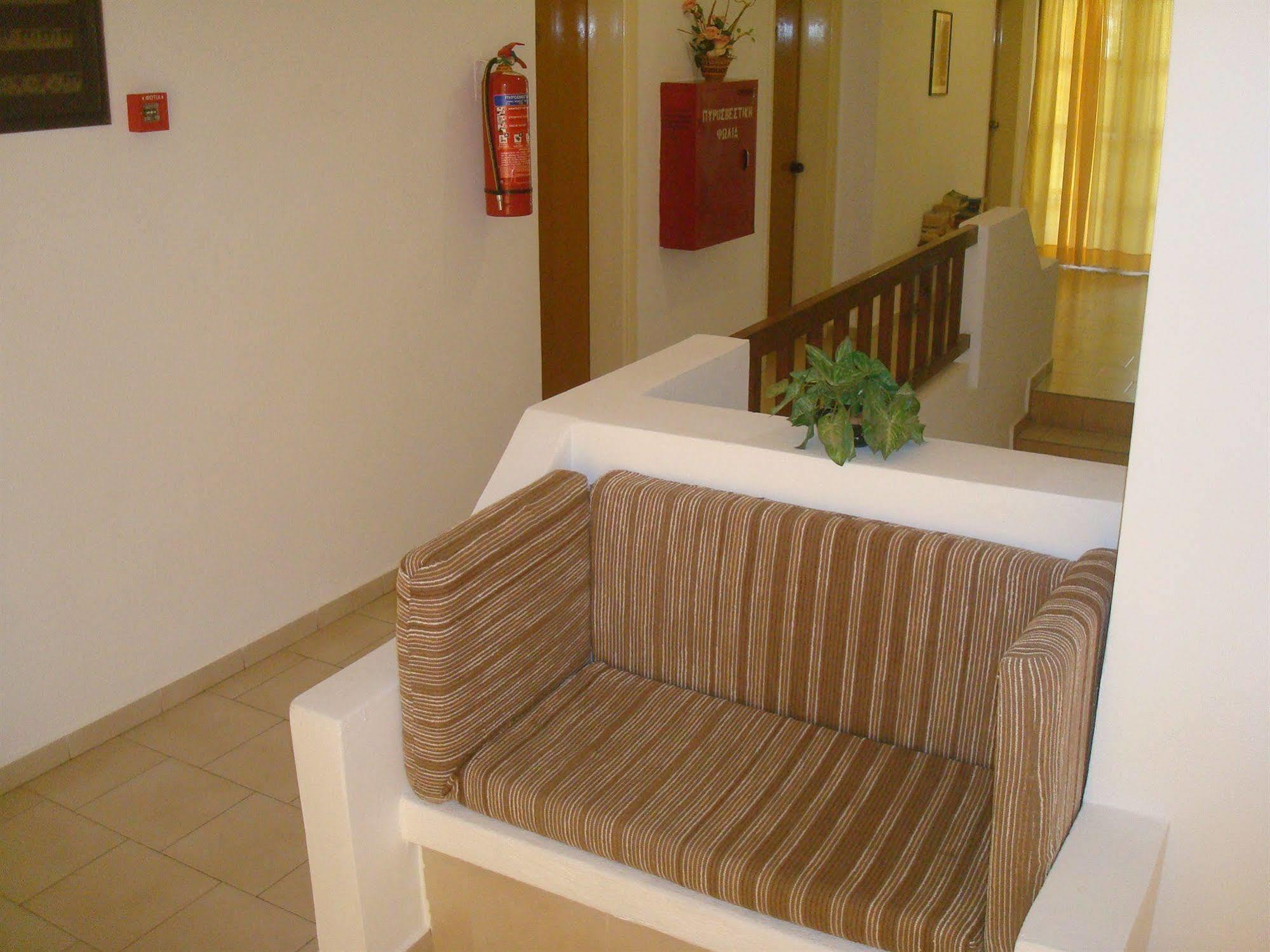 Hotel Aghas Paleochora Bagian luar foto