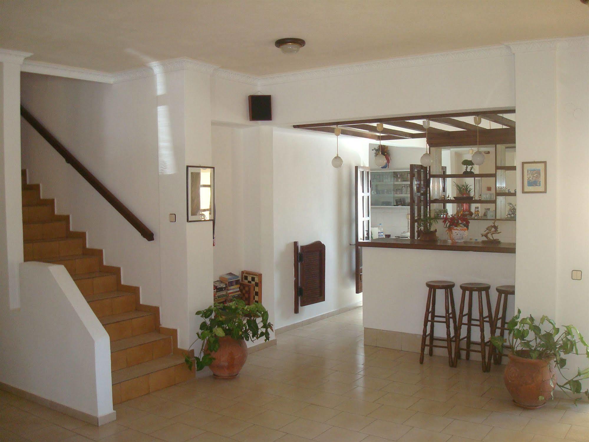 Hotel Aghas Paleochora Bagian luar foto